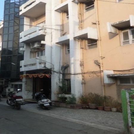 Hotel Shilpa Нашик Екстериор снимка